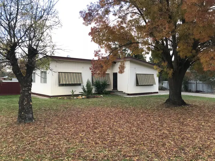 12 Chester Street, Barham NSW 2732