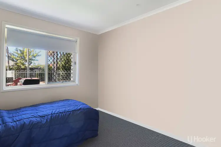 Seventh view of Homely house listing, 4 Squire Place, Sandstone Point QLD 4511