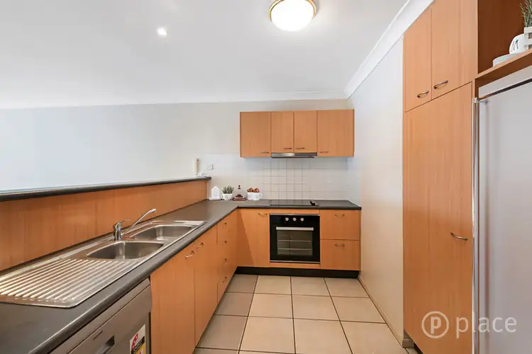 Fourth view of Homely unit listing, 2/2 Goring Street, Coorparoo QLD 4151