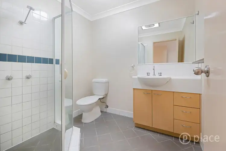 Sixth view of Homely unit listing, 2/2 Goring Street, Coorparoo QLD 4151