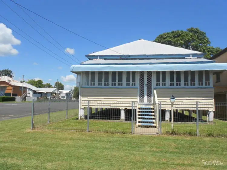 292 East Street, Depot Hill QLD 4700