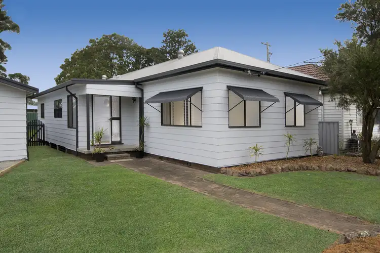 Main view of Homely house listing, 32 Marks Point Road, Marks Point NSW 2280
