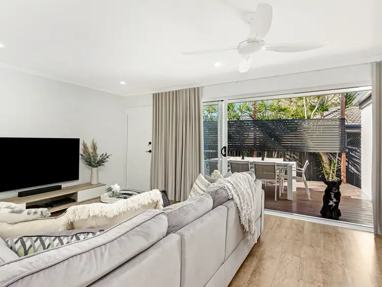 Fifth view of Homely semi-detached listing, 1/23 Albion Avenue, Miami QLD 4220