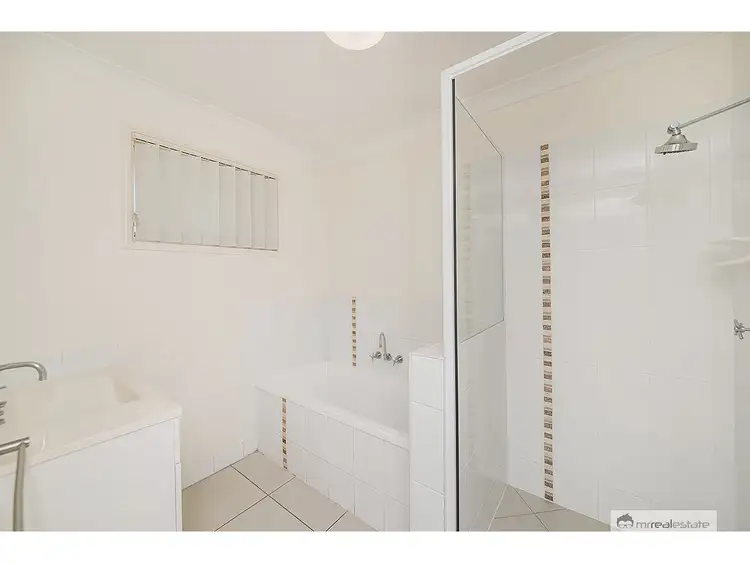 Sixth view of Homely house listing, 2 Perkins Court, Gracemere QLD 4702