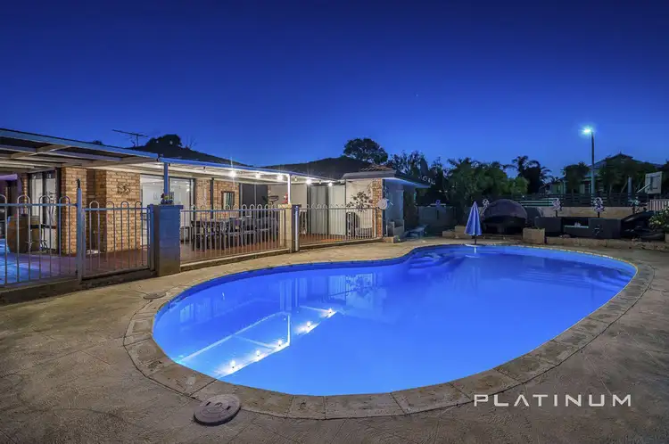 2 Fairlie Grove, Kinross WA 6028