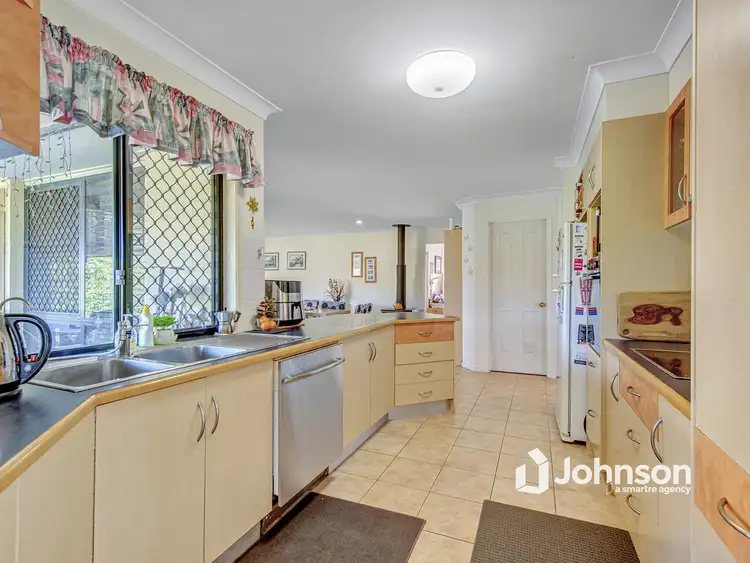 Sixth view of Homely house listing, 9 Eucalypt Place, Heritage Park QLD 4118