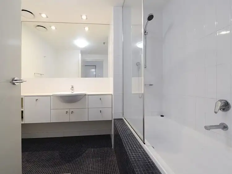 Sixth view of Homely apartment listing, 3013/3 Parkland Boulevard, Brisbane City QLD 4000