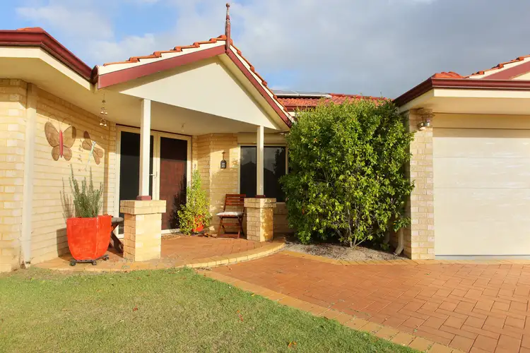 Third view of Homely house listing, 6 Tucker Court, Canning Vale WA 6155