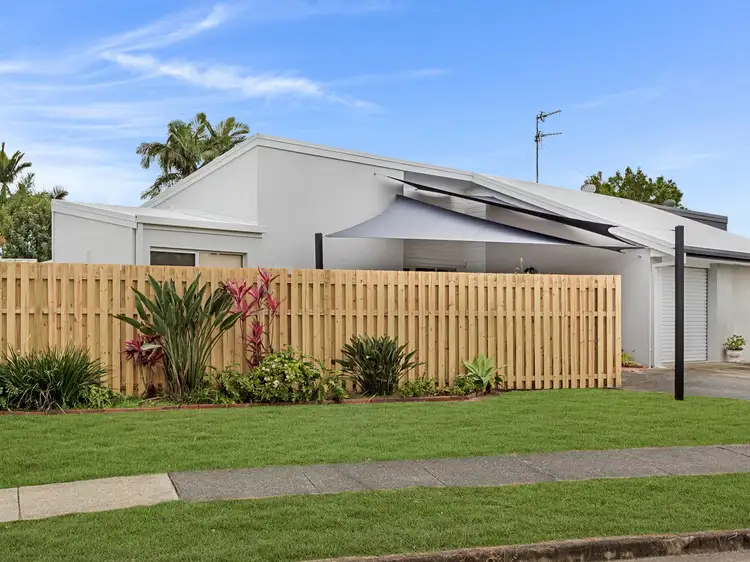 Third view of Homely semi-detached listing, 1/107 Mountain View Avenue, Miami QLD 4220