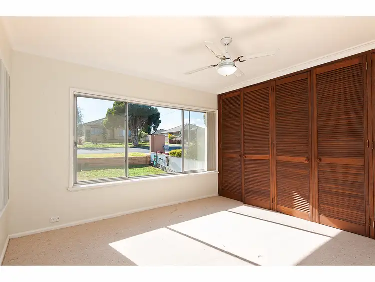 Sixth view of Homely house listing, 571 Buchhorn Street, Lavington NSW 2641