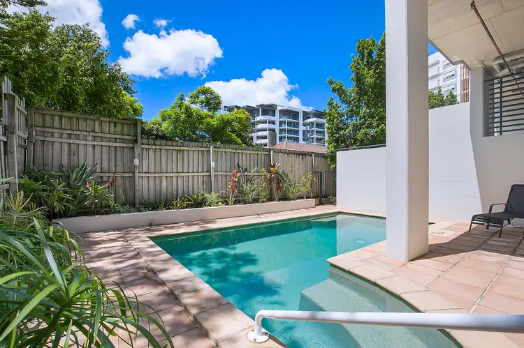 35/46-50 Playfield Street, Chermside QLD 4032