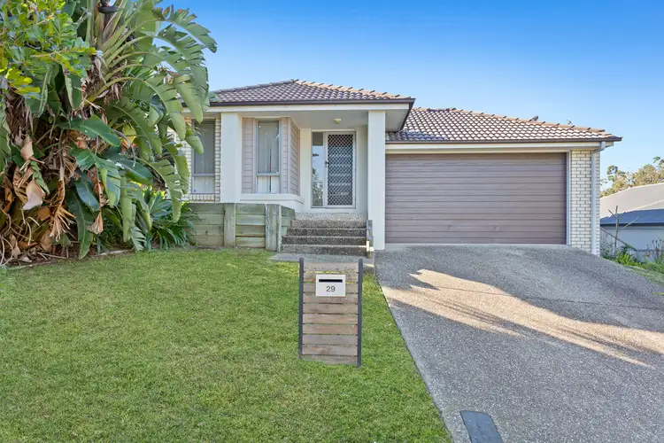 29 Hopman Way