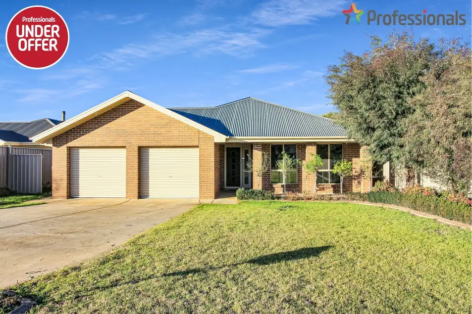 Main view of Homely house listing, 24 Bindari Avenue, Glenfield Park NSW 2650