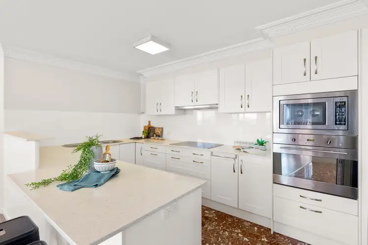 Fourth view of Homely unit listing, 17/32 Fortescue Street, Spring Hill QLD 4000