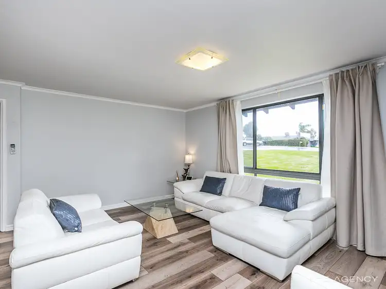 Fourth view of Homely house listing, 1 Corona Court, Heathridge WA 6027