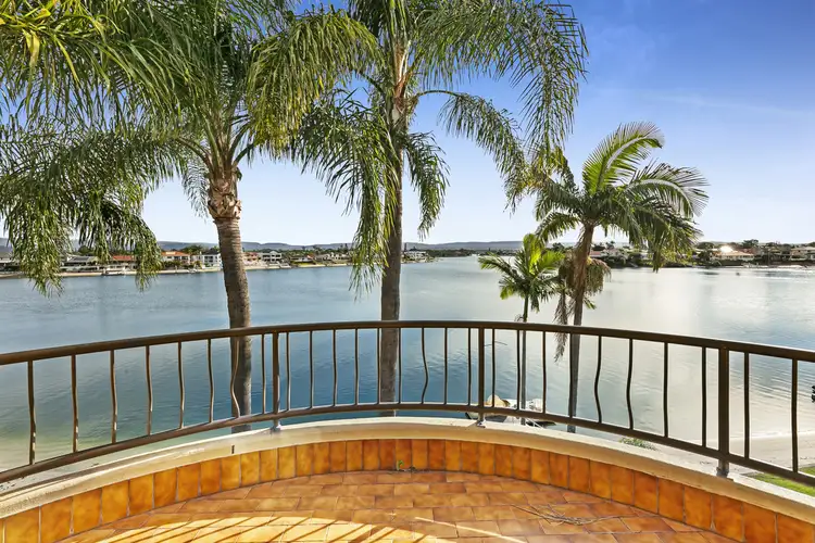 5/39 Duet Drive, Mermaid Waters QLD 4218