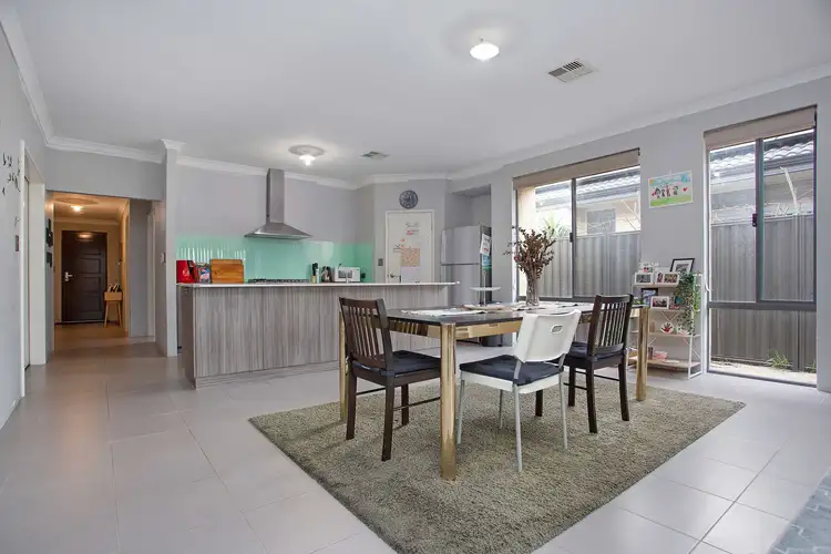 Sixth view of Homely house listing, 8 Syon Way, Brabham WA 6055