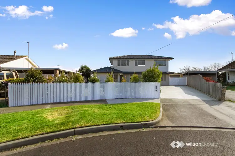 Second view of Homely house listing, 5 Erica Court, Traralgon VIC 3844