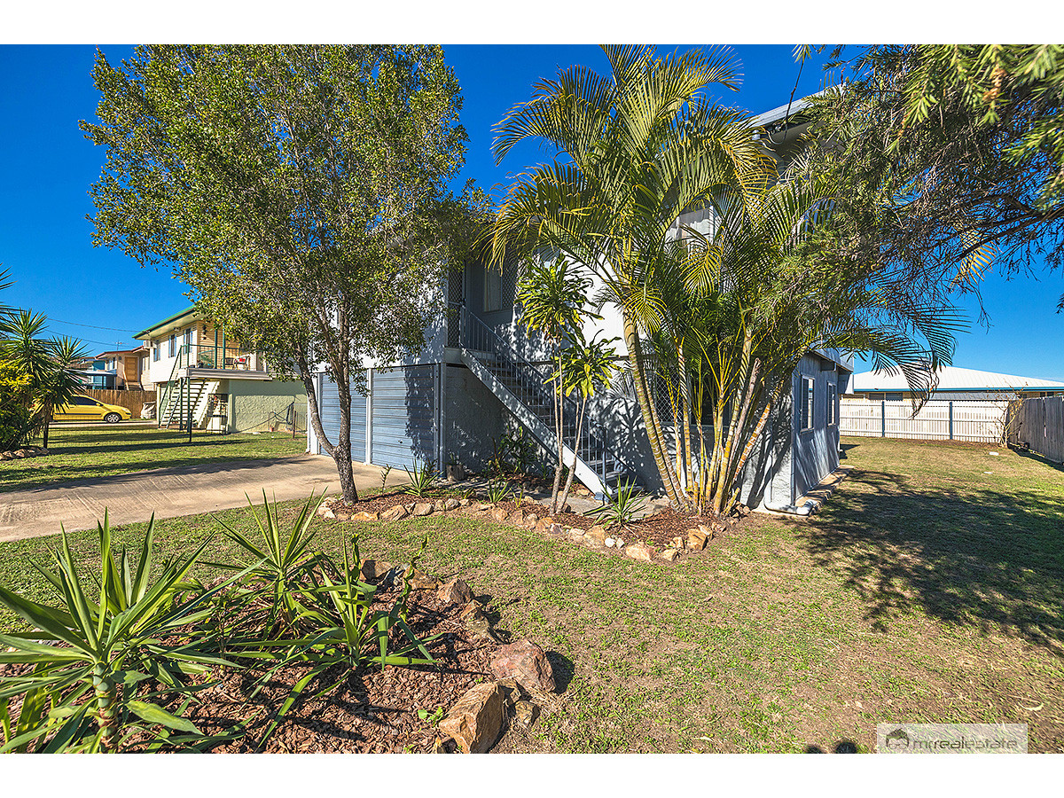 11 Duffy Street, Kawana QLD 4701