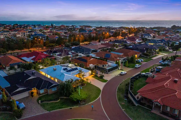 Third view of Homely house listing, 20 Quincy Loop, Iluka WA 6028