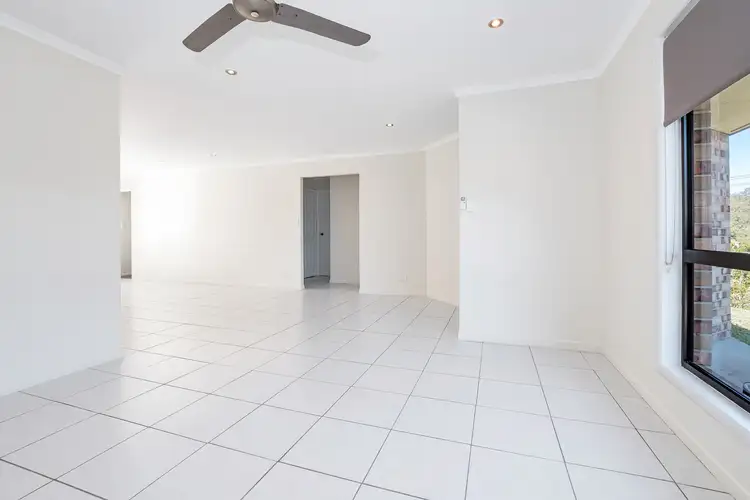 Seventh view of Homely house listing, 29 Flounder Crescent, Toolooa QLD 4680