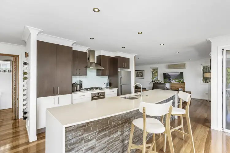 7 Tara Vista Boulevard, Highland Park QLD 4211