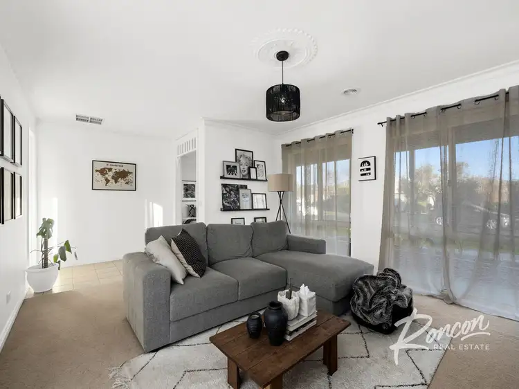 6 Falkirk Place, Leopold VIC 3224