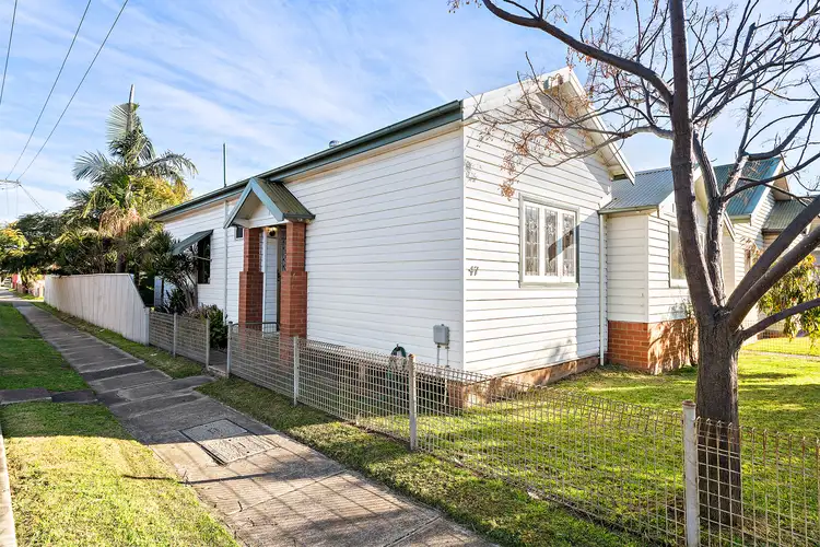 47 Braye Street, Mayfield NSW 2304