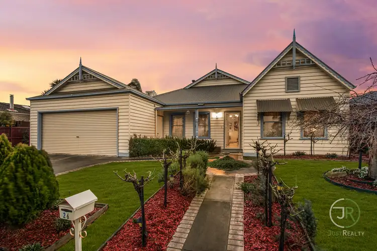 26 The Esplanade, Narre Warren South VIC 3805