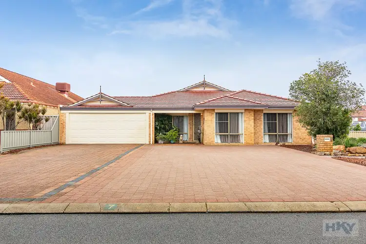 7 Niltonia Lane, Bennett Springs WA 6063