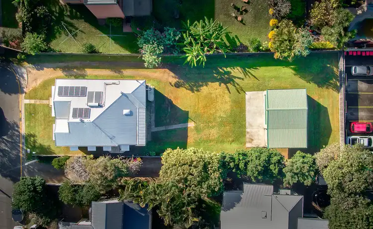 19 Glena Street, Fairfield QLD 4103
