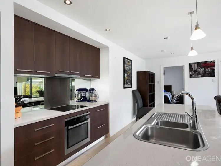 16 Bindaree Road