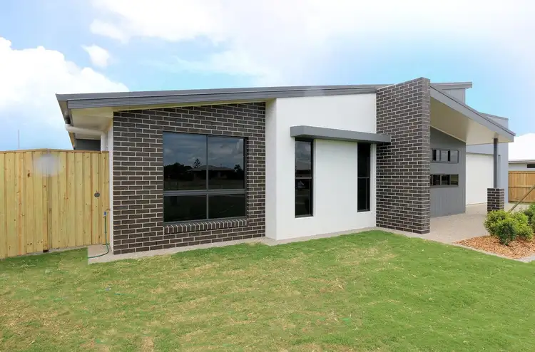 6 Beachside Circuit, Bargara QLD 4670