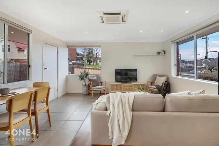 Main view of Homely unit listing, 2/52 Lincoln Street, Lindisfarne TAS 7015
