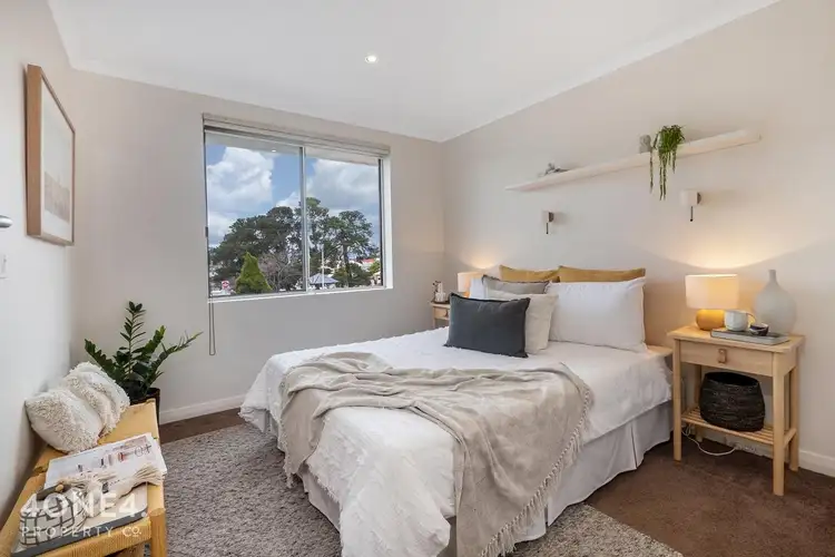 Fifth view of Homely unit listing, 2/52 Lincoln Street, Lindisfarne TAS 7015