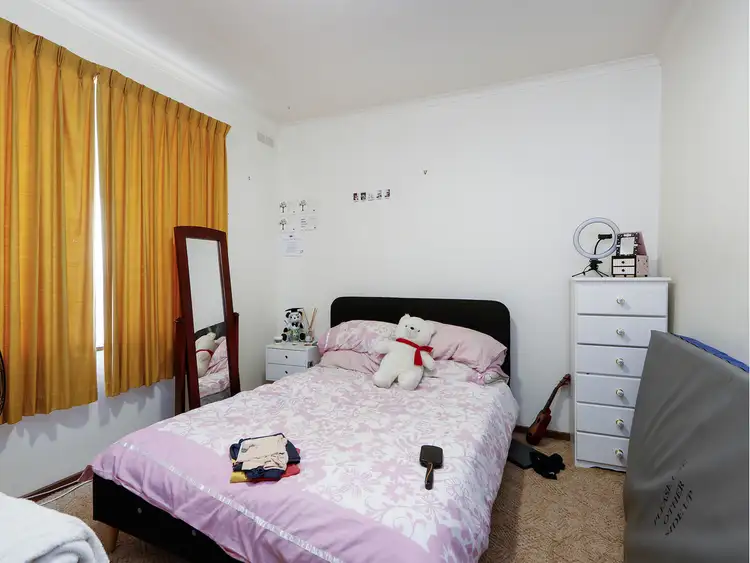 Fifth view of Homely unit listing, 2/72 Thomson Street, Sale VIC 3850
