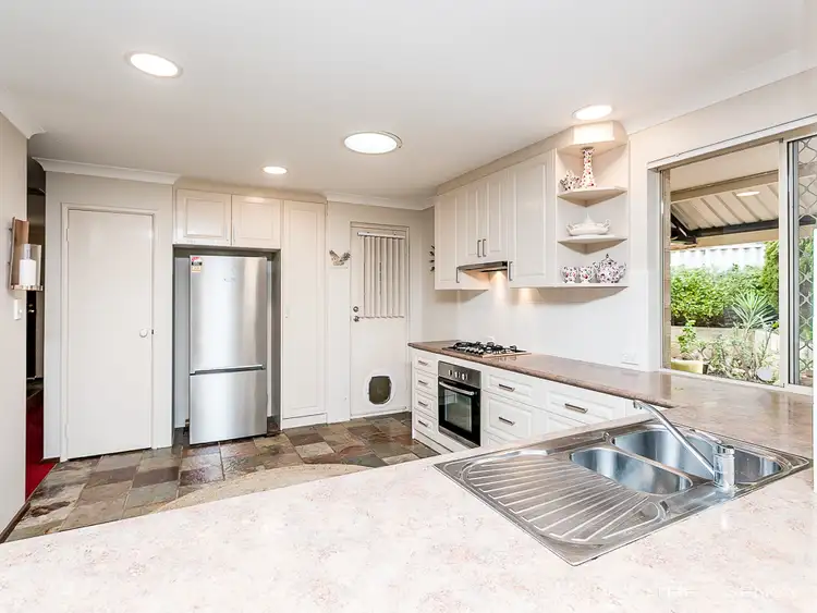 Fifth view of Homely house listing, 7 Dalkeith Cove, Kinross WA 6028