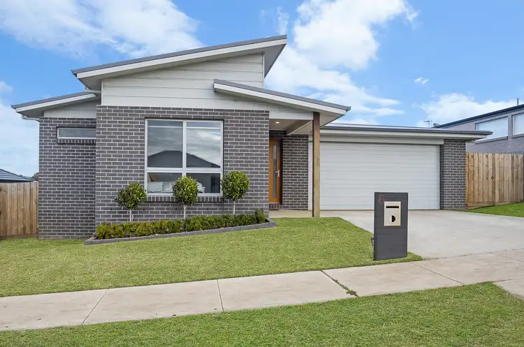Main view of Homely house listing, 8 Hose Street, Warrnambool VIC 3280