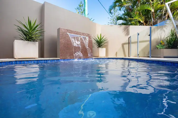 Fourth view of Homely villa listing, 2/7 Fenton Place, Currumbin QLD 4223