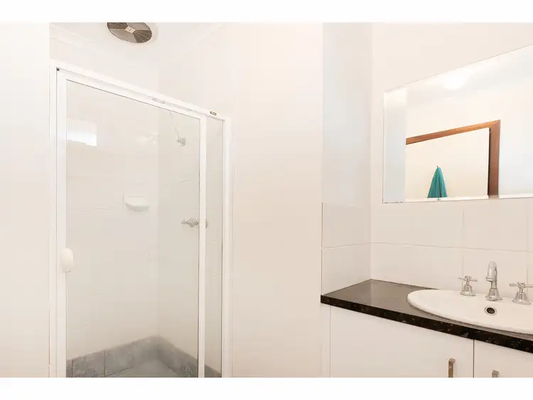 Seventh view of Homely unit listing, 3/565 Grayfern Court, Lavington NSW 2641