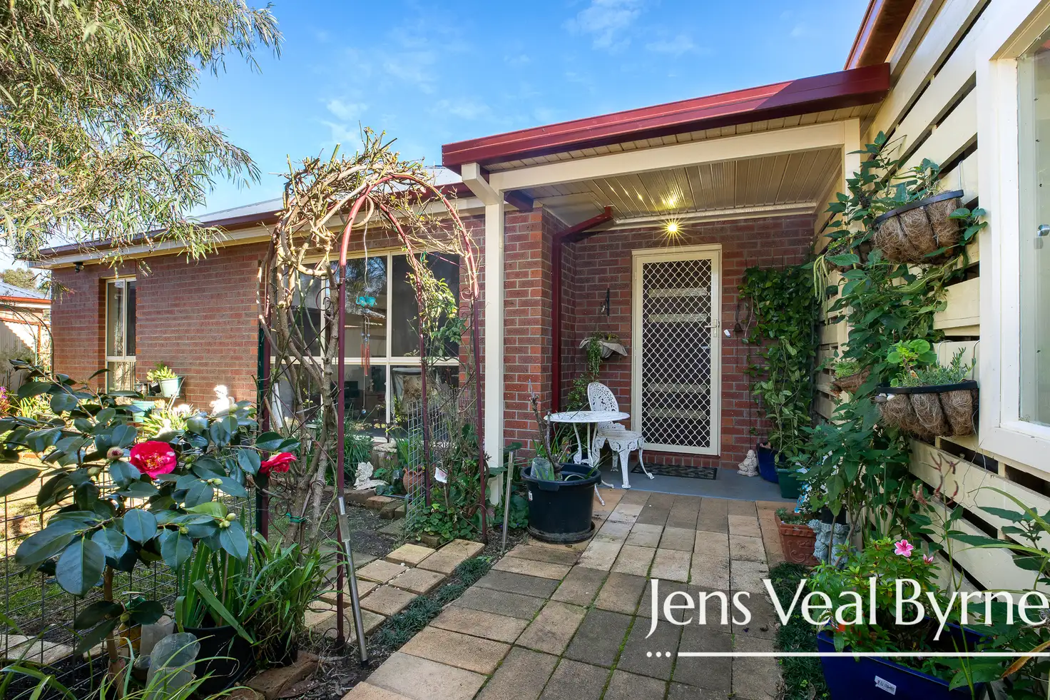Main view of Homely townhouse listing, 2/103 Nolan Street, Buninyong VIC 3357