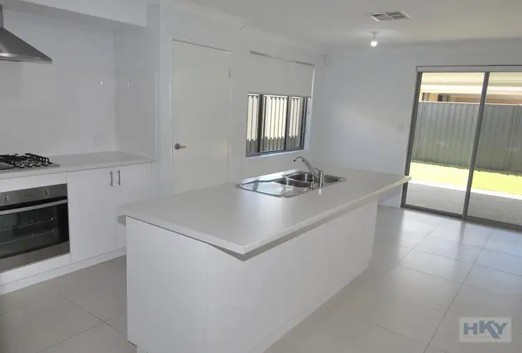 Second view of Homely house listing, 5 Ambit Way, Aveley WA 6069