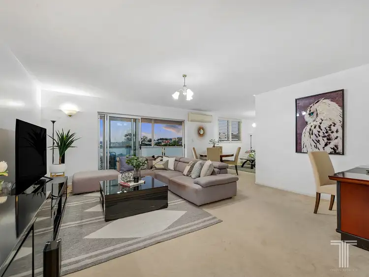 Main view of Homely unit listing, 7/61 Rialto Street, Coorparoo QLD 4151