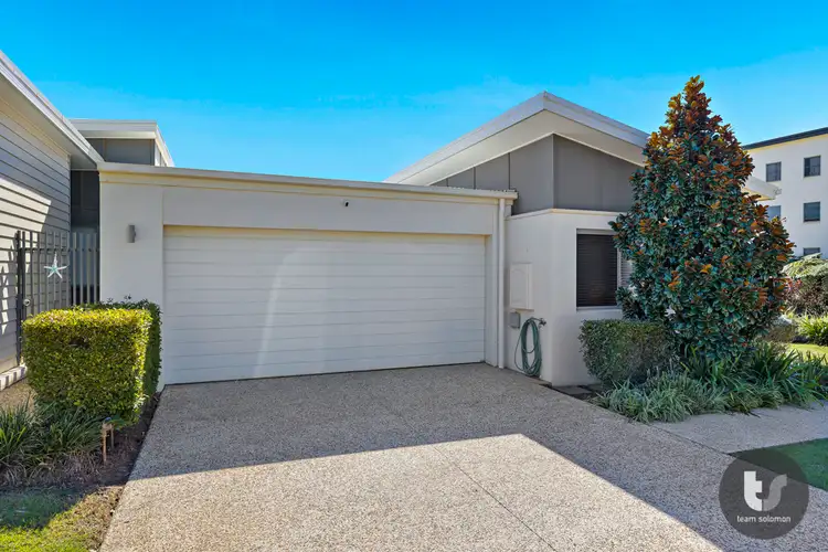 House 4/20 Salisbury Street, Redland Bay QLD 4165