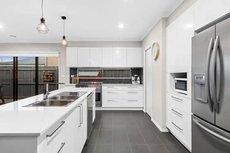 Sixth view of Homely house listing, 10 Cortona Place, Waurn Ponds VIC 3216