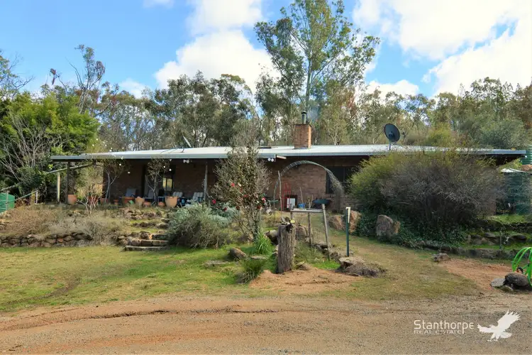 921 Bents Road, Ballandean QLD 4382