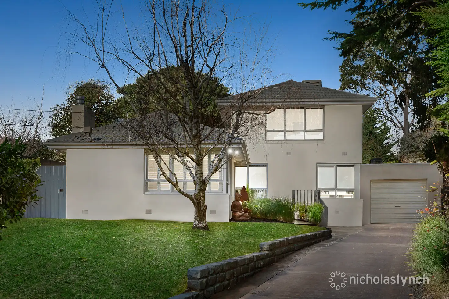 Main view of Homely house listing, 2 Nareen Court, Frankston South VIC 3199