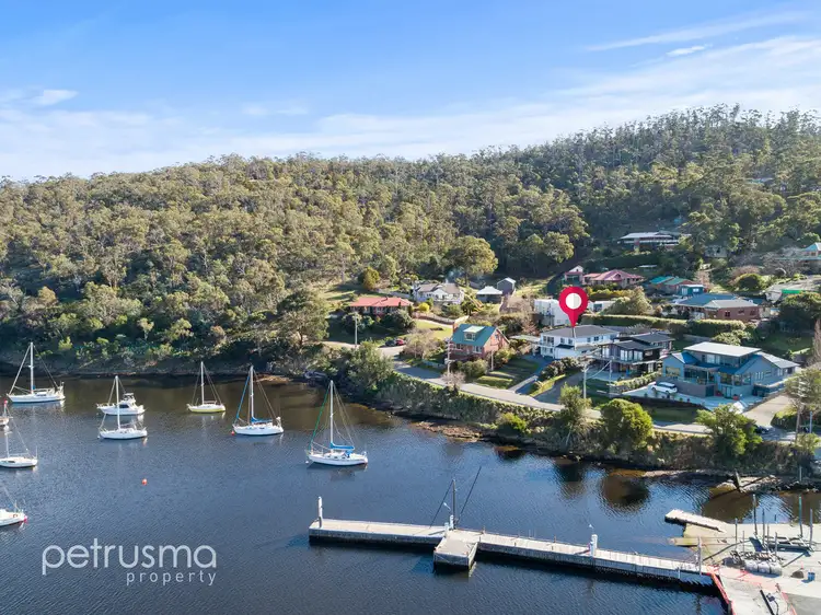 102 Geilston Bay Road, Geilston Bay TAS 7015