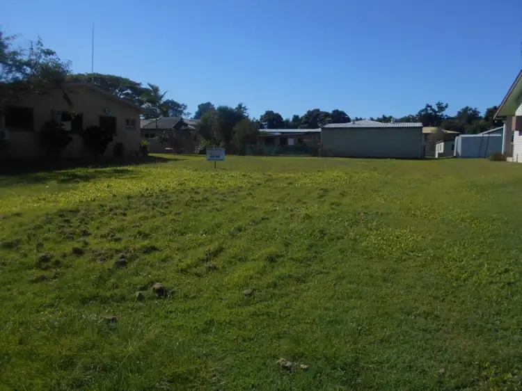 4 Townsend Street, Ingham QLD 4850