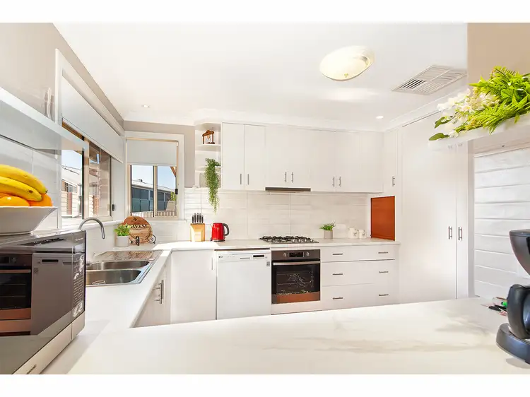 Fourth view of Homely house listing, 28 Hamilton Valley Court, Lavington NSW 2641